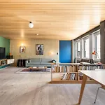 Unique Gem Overlooking The World Famous Bryggen Apartman