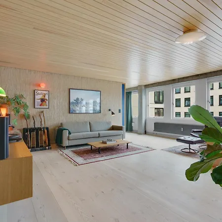 Unique Gem Overlooking The World Famous Bryggen * Bergen