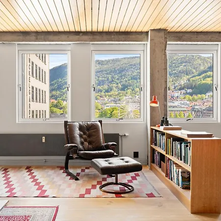 Apartment Unique Gem Overlooking The World Famous Bryggen
