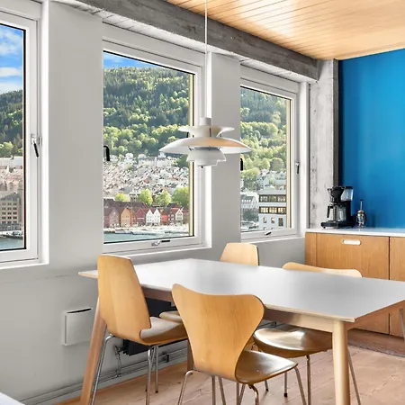 Unique Gem Overlooking The World Famous Bryggen Apartment