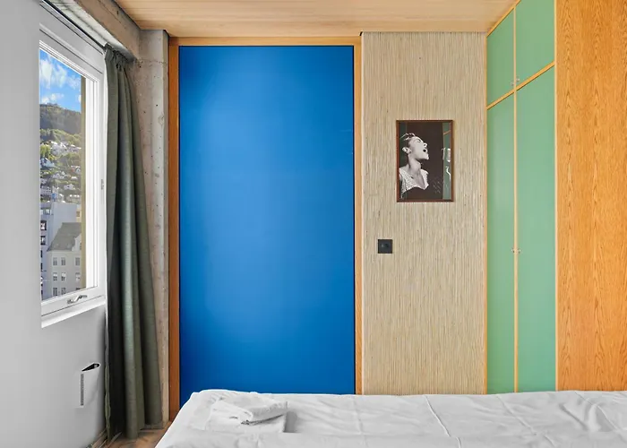 Unique Gem Overlooking The World Famous Bryggen *