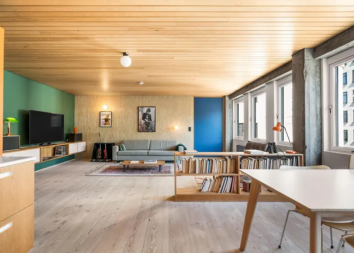 Unique Gem Overlooking The World Famous Bryggen Apartman