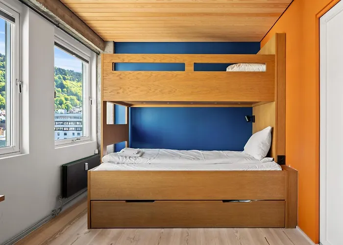 Unique Gem Overlooking The World Famous Bryggen Apartman