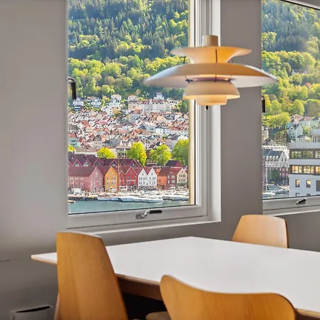 Unique Gem Overlooking The World Famous Bryggen * Берген