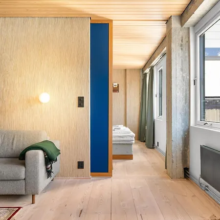 Unique Gem Overlooking The World Famous Bryggen Берген